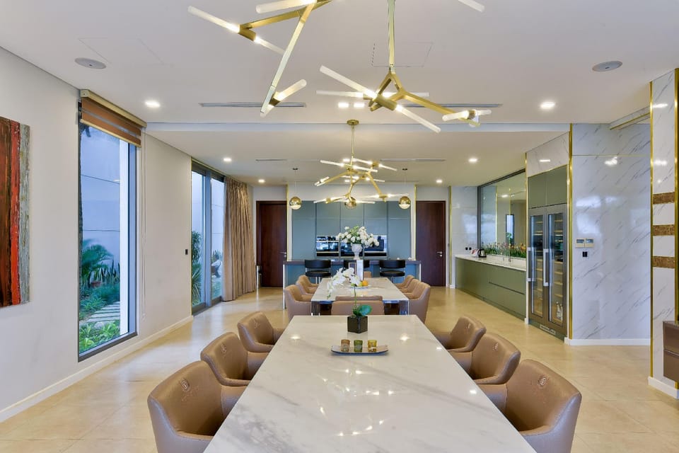The Five Villas Hotel in Hoa Hai