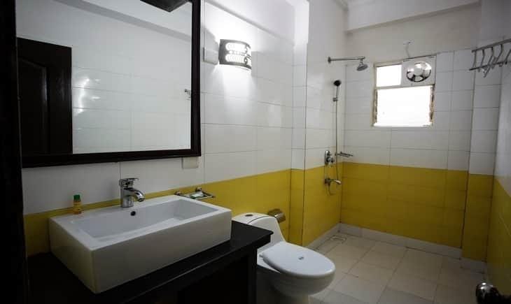 Hotel La Flamingo Hotel in Calangute