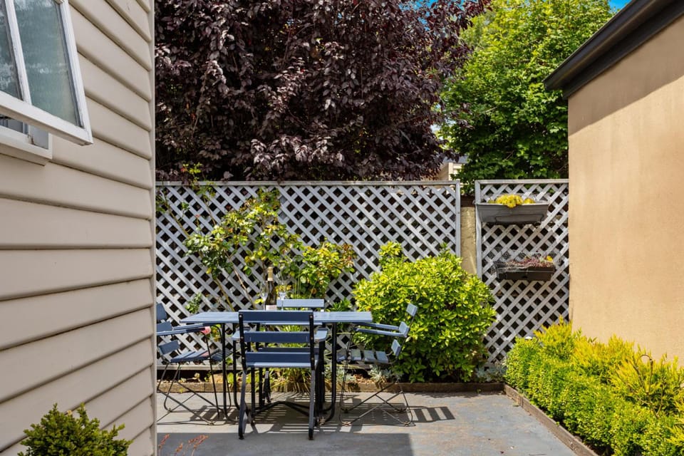 Arendon Cottage Hotel in Evandale