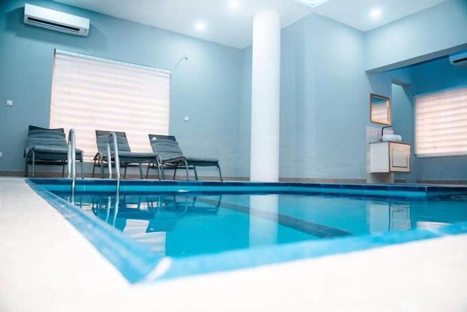 Tobas Apartment Hotel in Nigeria