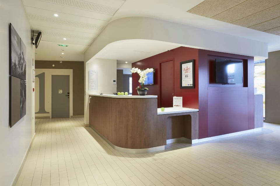 Campanile Annemasse Gare - GENÈVE Hotel in Annemasse