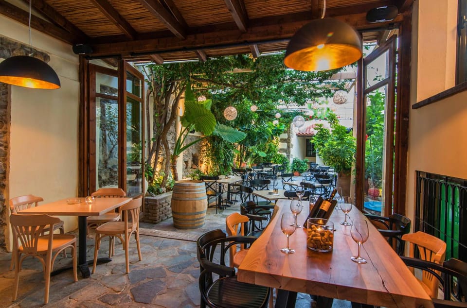 Polydoros Hotel Apartments Hotel in Palaiochora