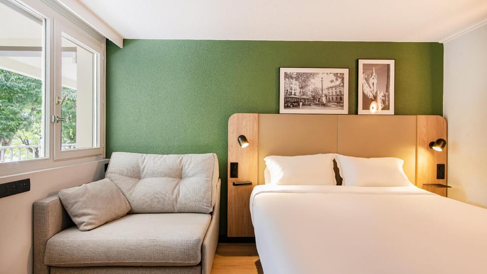 Guestroom