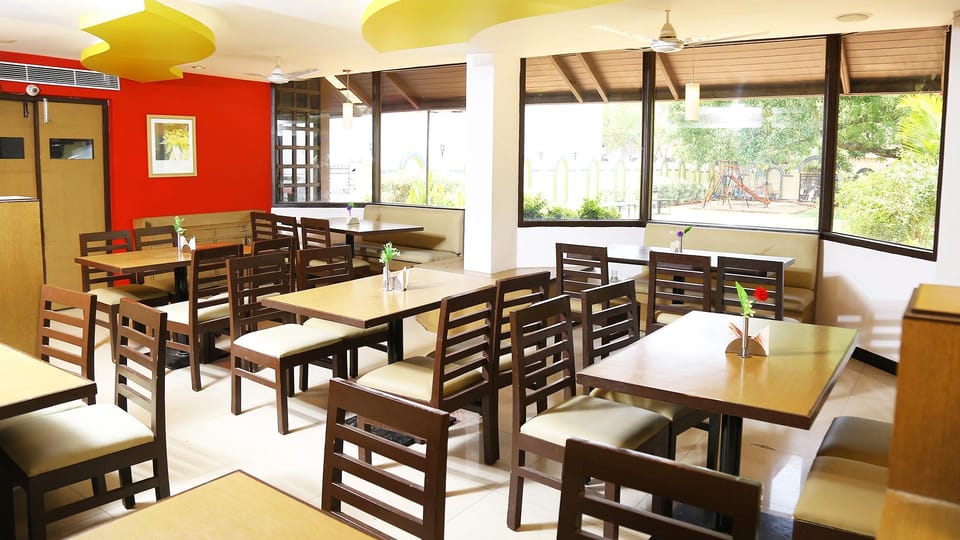 HOTEL RAJVIHAR DELUXE Hotel in Andhra Pradesh