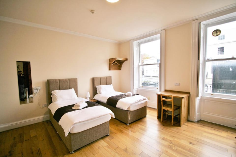 Central Studios Albion Street Hotel in Cheltenham