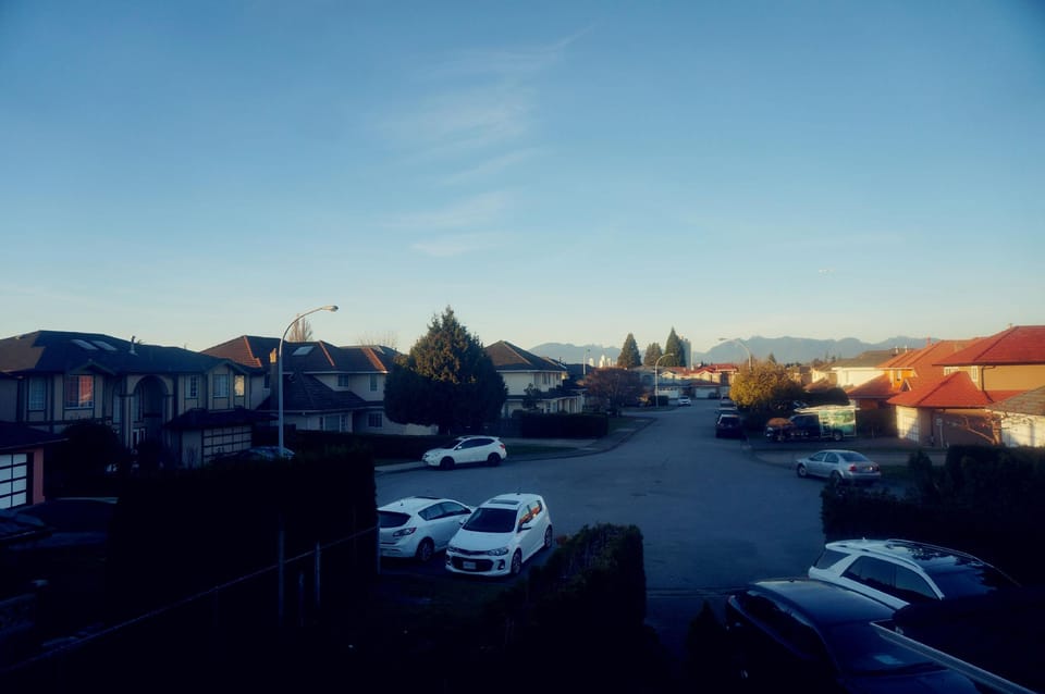 Beijing Vancouver Homestay Hotel in Richmond