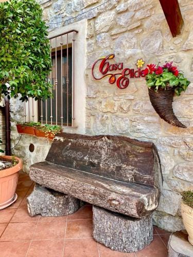 Affittacamere Casa di Elide Hotel in Fondi