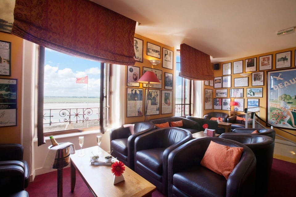 Mere Poulard Hotel in Mont Saint-Michel