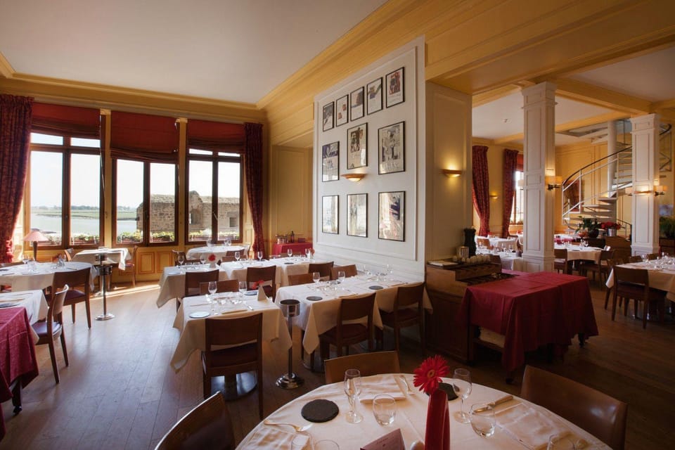 Mere Poulard Hotel in Mont Saint-Michel