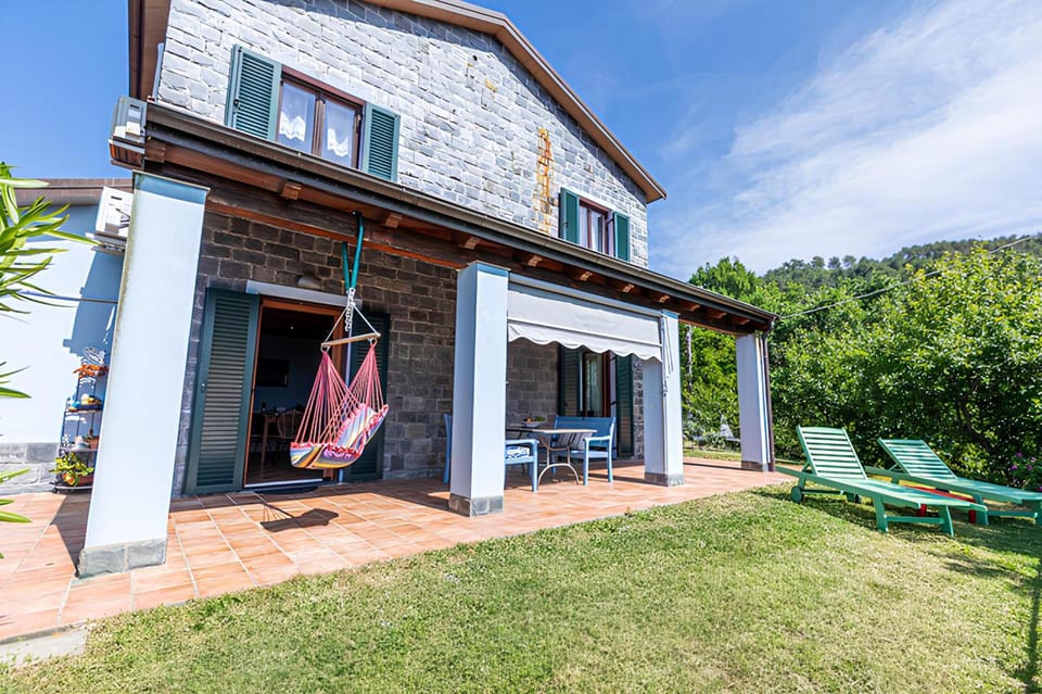 Il Laghello Wood House Hotel in Framura