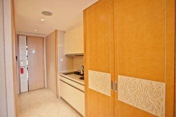 Qiandao Lake Greentown Ling Yun Apartment Hotel in Hangzhou