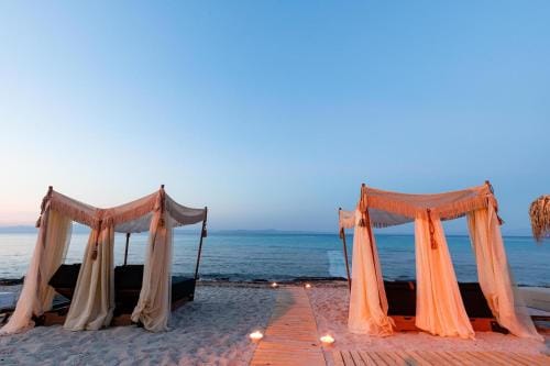 Blue Sea Suites Hotel in Halkidiki