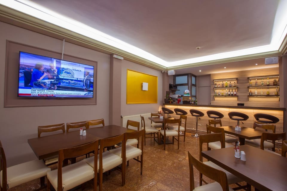 Bar/lounge