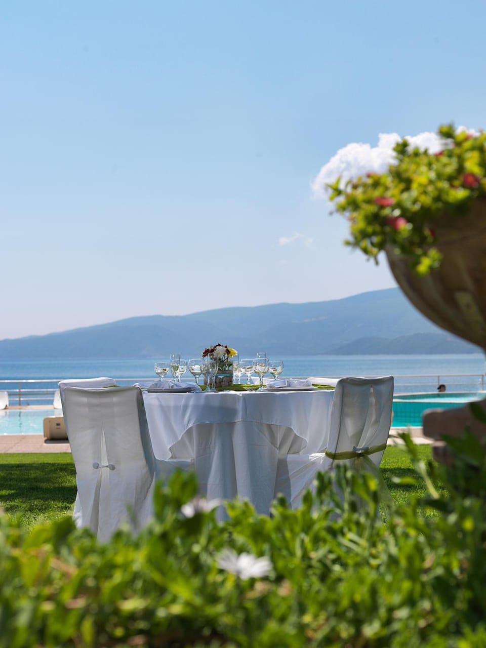 Kalamaki Beach Hotel Resort in Islands