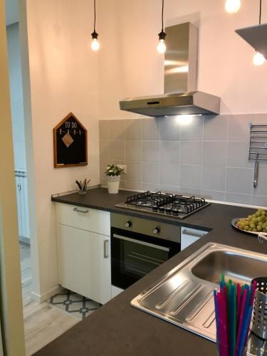 AzzuRomare Flat apartment  Hotel in Ostia