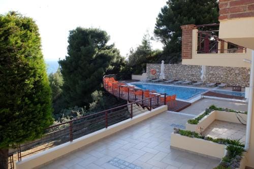 Agrabeli Apartments Hotel in Euboea