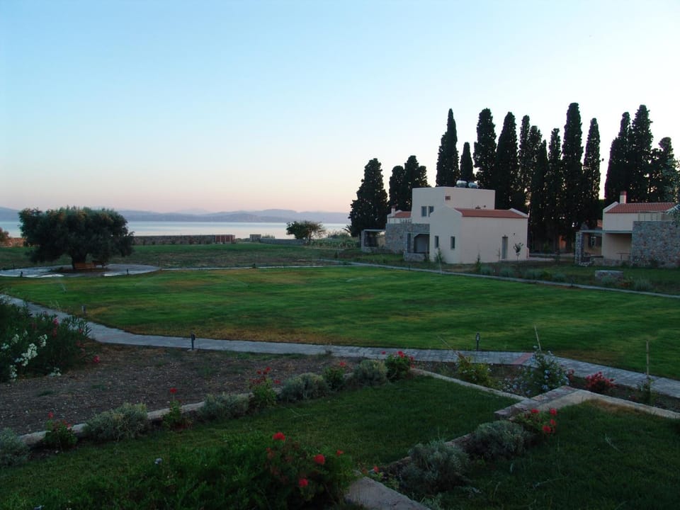 Enalia Gi Apartment hotel in Euboea