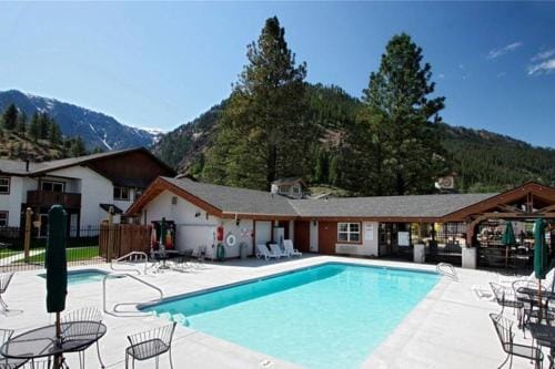 Aspen Suites 506: The Nest Hotel in Leavenworth