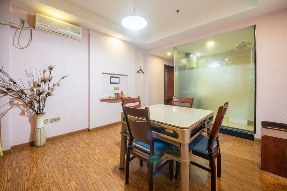 Aishang Hotel (IFC) Hotel in Zhejiang