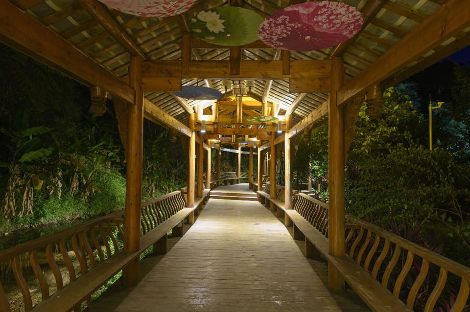 Yunsu RV Campground Hotel in Hainan