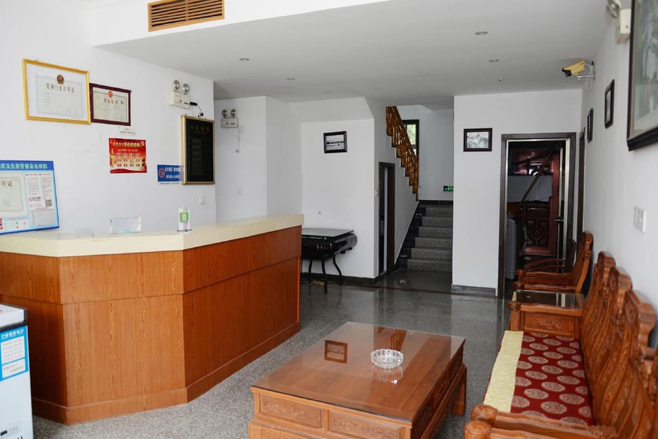 Peach Blossom Water Music Inn Hotel in Zhejiang