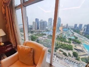 Jinshi International Hotel Apartment (Nantong Central Business District Branch) Hotel in Suzhou