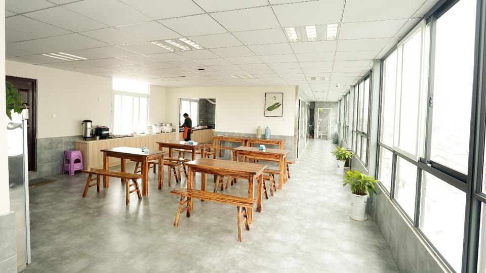 Durian Star Hotel (Tianqi Yayuan Branch, Wujiang Town Government, He County, Ma'anshan) Hotel in Nanjing
