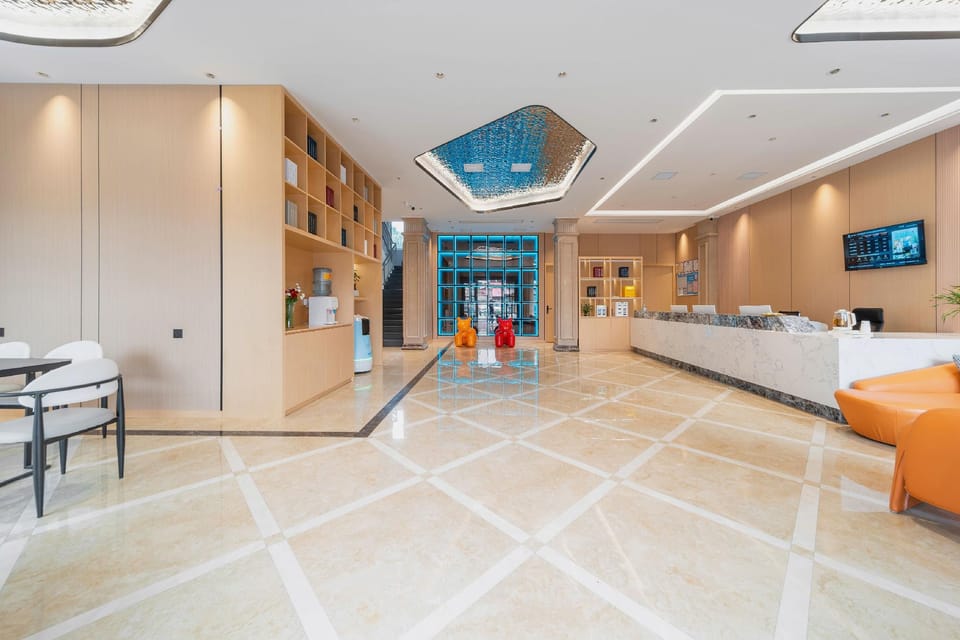 Home Inn - Songyang Old Street Tea Market UP Huayi Selected Hotel Hotel in Zhejiang