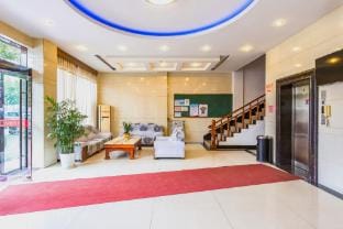Hengdian Film and Television City Mingqian Hotel Hotel in Zhejiang