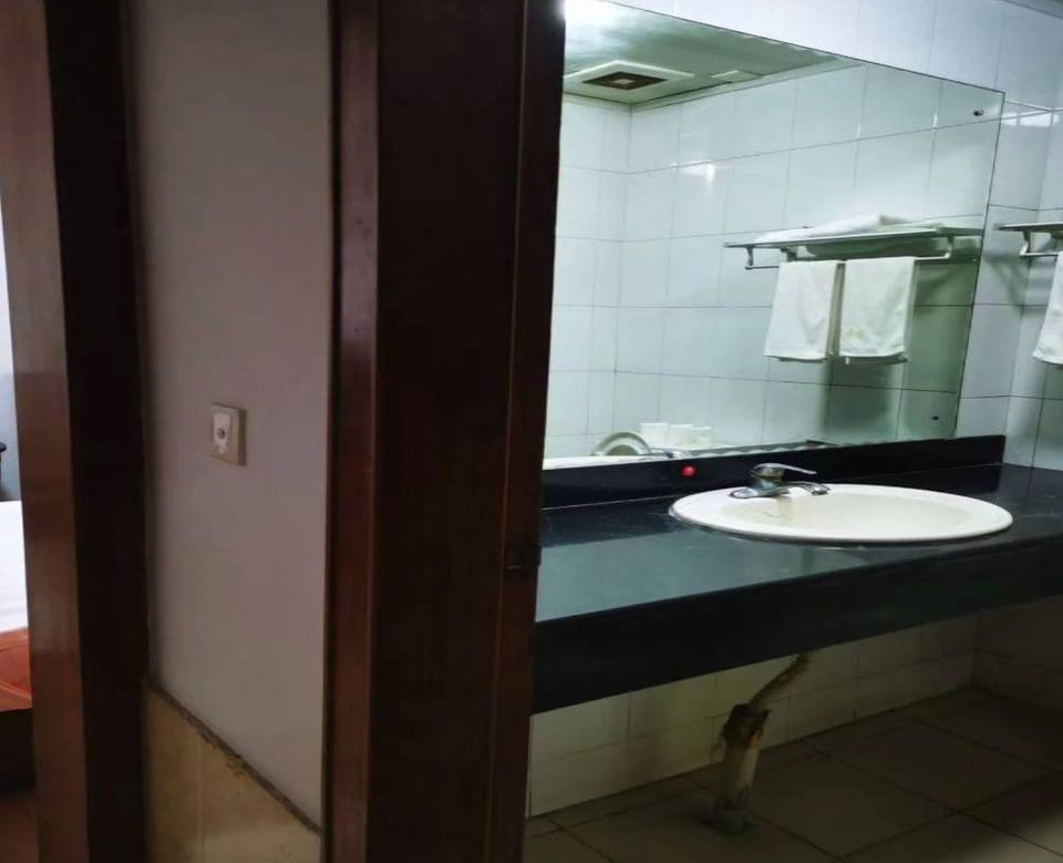 Golden Phoenix Hotel (Chongde Middle Road Branch) Hotel in Hangzhou