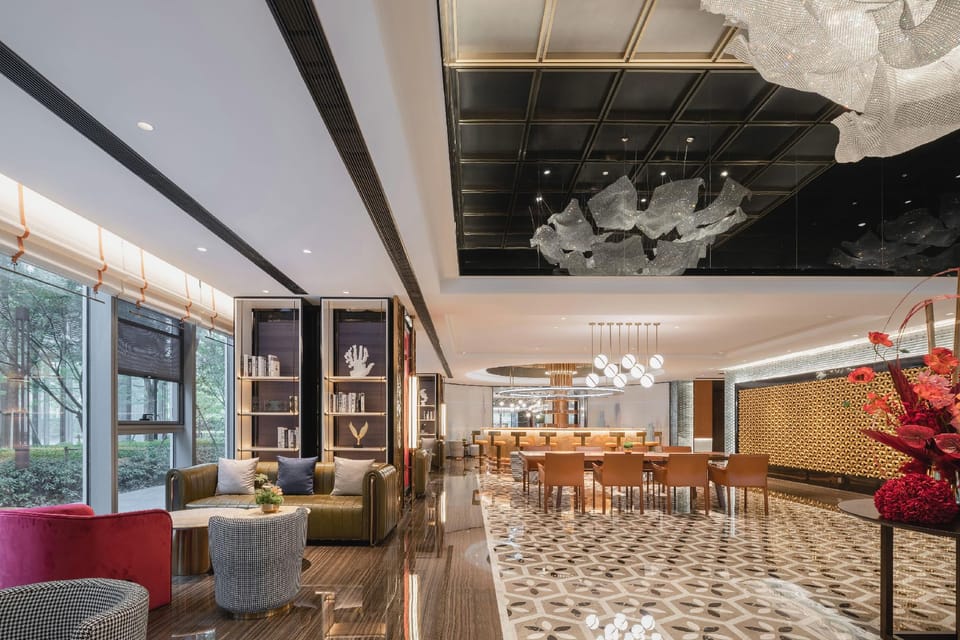 Jianguo Platinum Collection - Shanghai Hongqiao Hub National Convention and Exhibition Center Store Hotel in Shanghai
