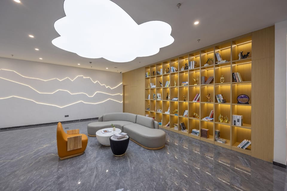 Quanshu Smart Cinema Hotel (Donghu Scenic Area Branch) Hotel in Shanghai