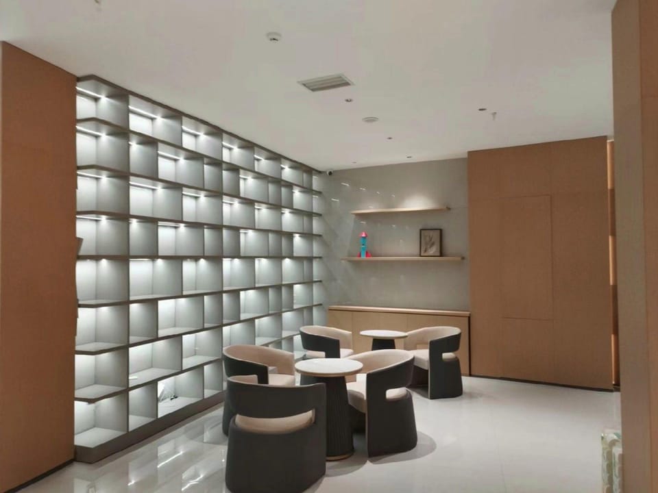 Haoting Hotel (Rainbow Avenue Wuhe International Trade City Branch) Hotel in Jiangsu
