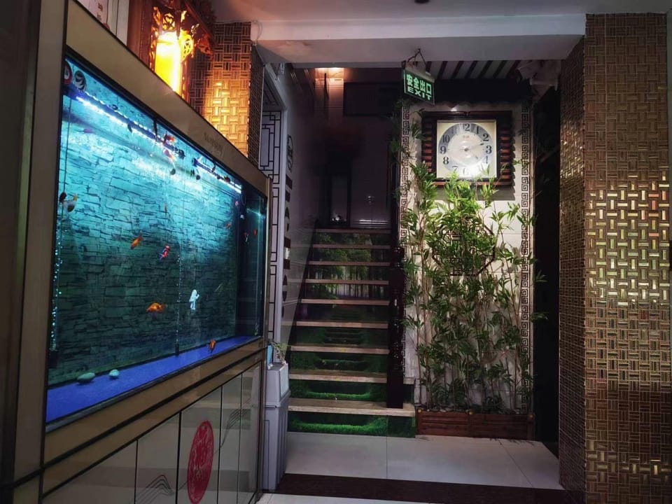 Jinhui Business Hotel (Wuyue Plaza Branch) Hotel in Jiangsu
