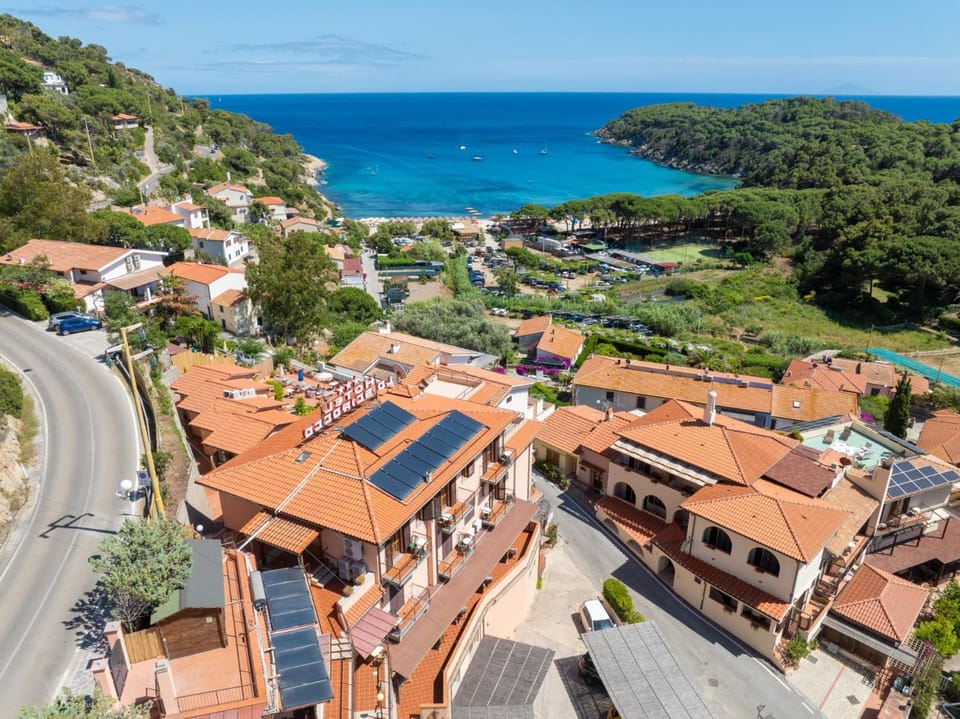 Hotel Lo Scirocco Hotel in Campo nell'Elba