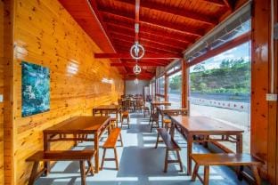 Ningguojiufengchagu Home Stay Hotel in Hangzhou