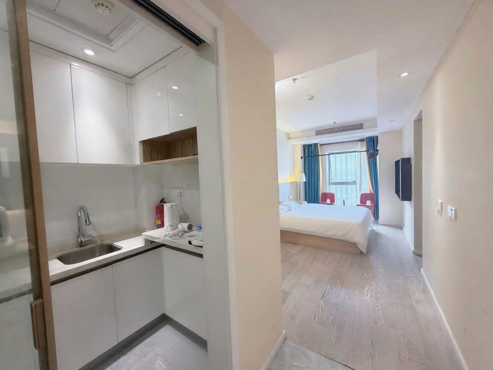 Hello Light Hotel (Jiangbei Hongyue City Branch) Hotel in Nanjing