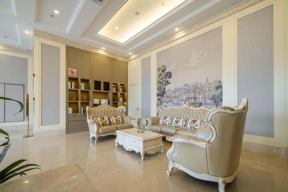 Vienna Hotel (Huainan Shouxian Bus Station Branch) Hotel in Jiangsu