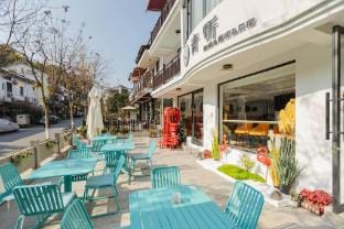 Qing Ting Homestay Hotel in Hangzhou