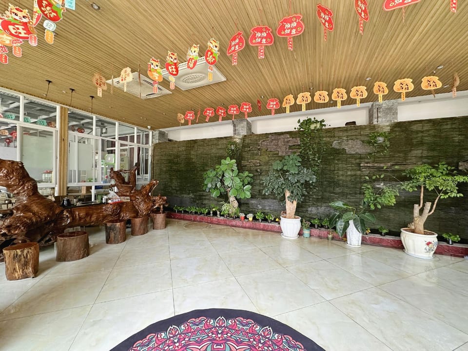 Pinqiting Garden Hotel Hotel in China