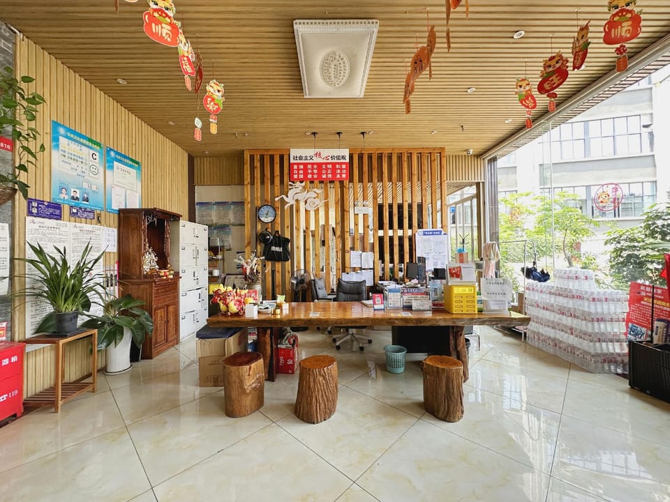 Pinqiting Garden Hotel Hotel in China