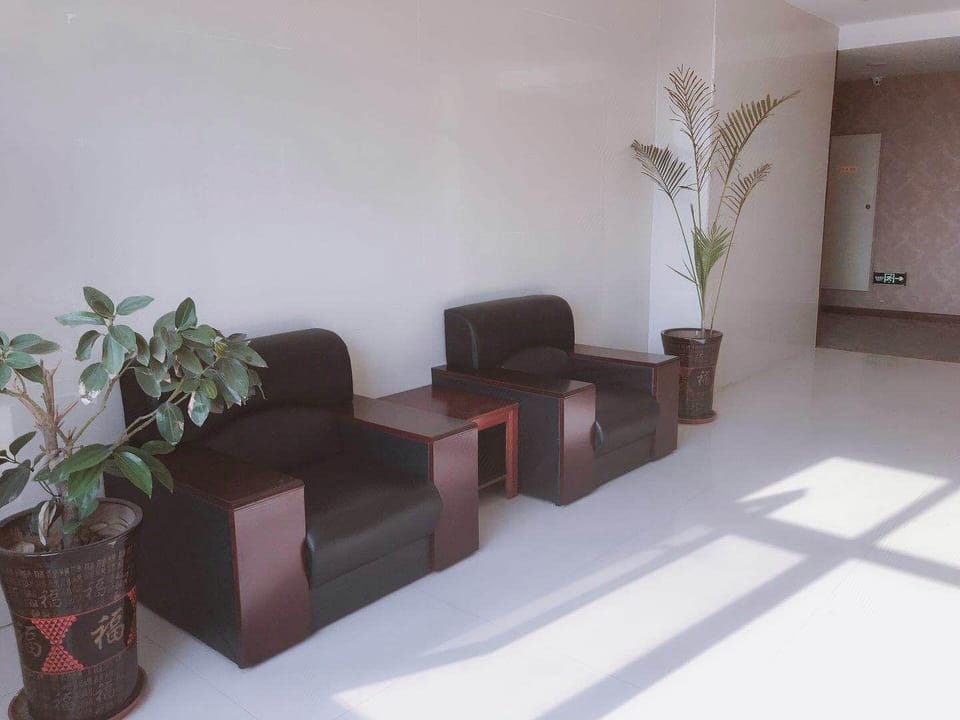 Zhongtian Business Hotel Hotel in China