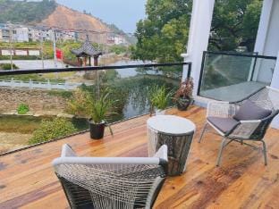 Changshan Jiulong Shanju Homestay Hotel in Zhejiang