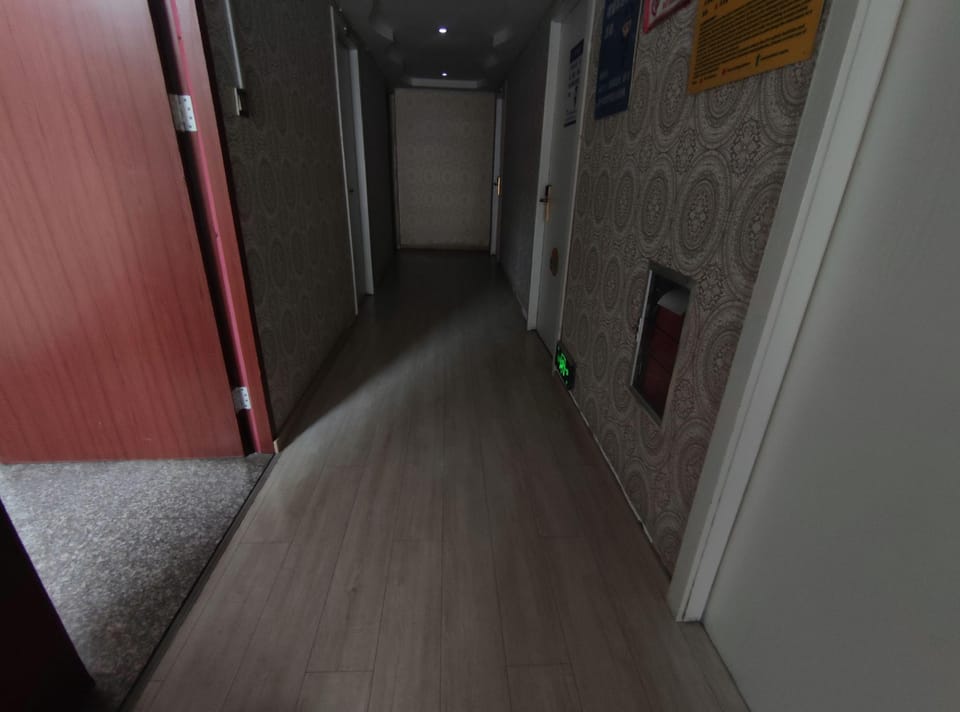 Manco Hotel Hotel in Zhejiang