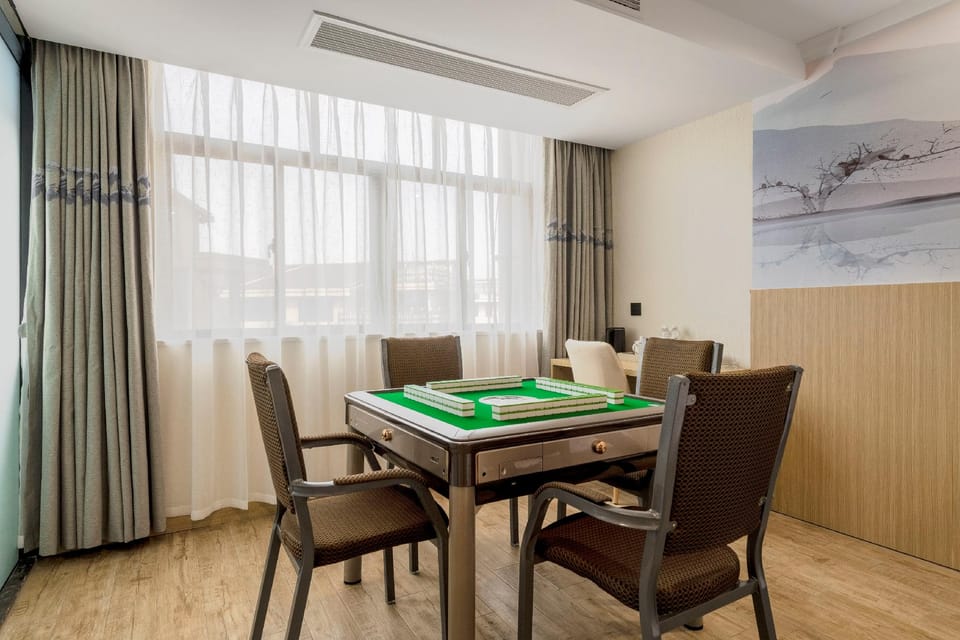 Mingjian Business Hotel (Xietang Comprehensive Market Branch, Jindong District, Jinhua) Hotel in Hangzhou