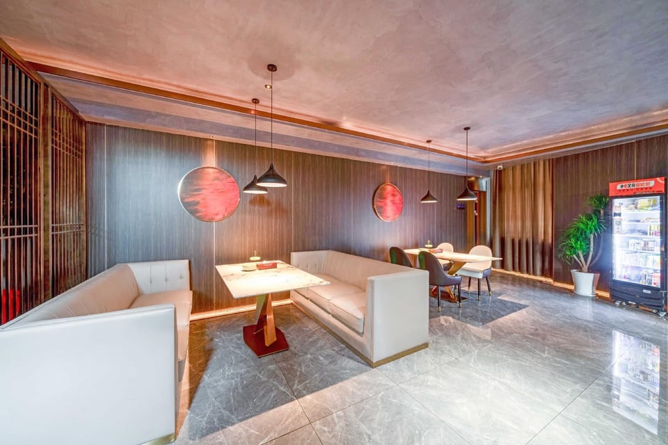 Radisson Blu Hotel (Xianlin Branch) Hotel in Hangzhou