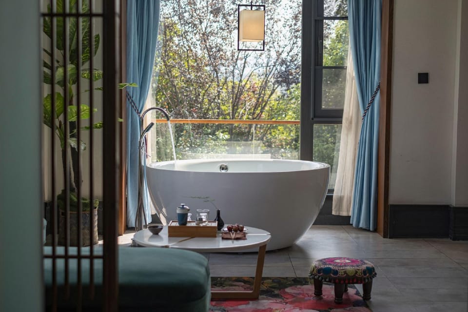 Nanping Colorful Lane Hotel (Wolongwan Flower World Branch) Hotel in Zhejiang