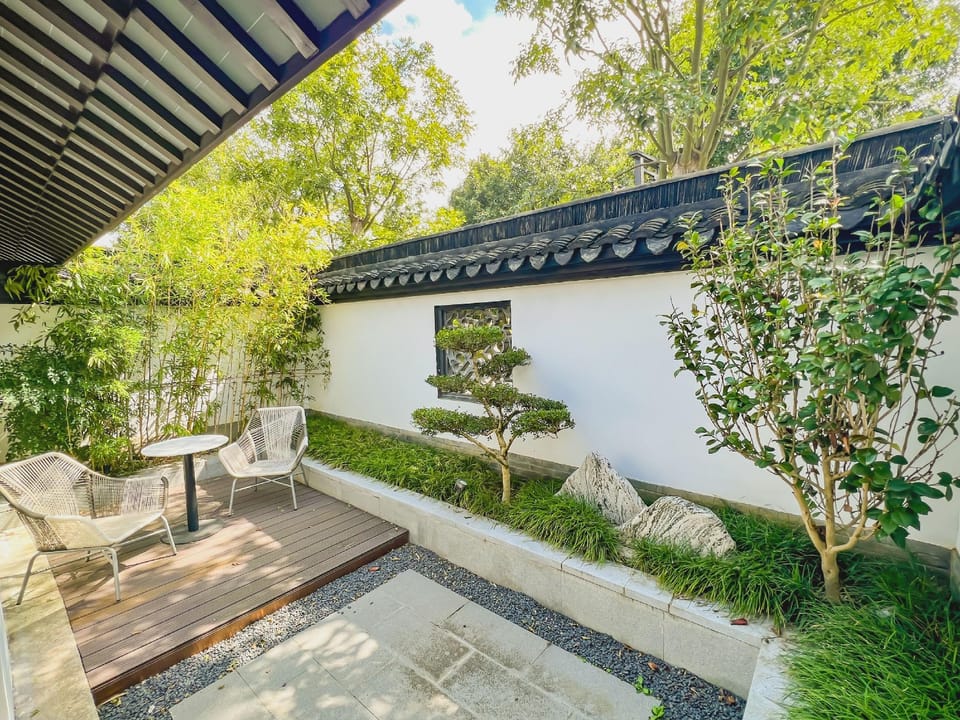 Guli Hongdou Mountain Villa · Tingshui Lake Inn Hotel in Shanghai
