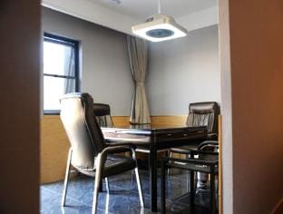 Huaman Nanshan Hotel (Wanxiang Square Branch) Hotel in Zhejiang