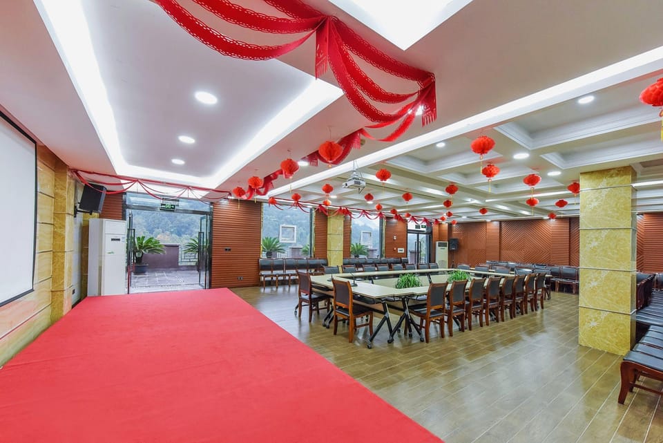 Longqing Resort Hotel Hotel in China